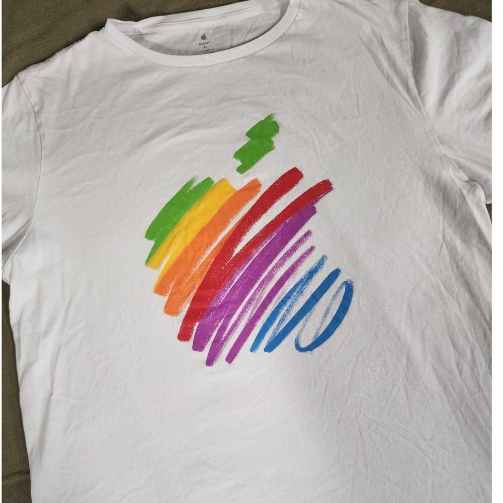 🍎Apple 50th Anniversary Employee T-Shirt White Rainbow Logo 2026 Rare Y2K TECHY